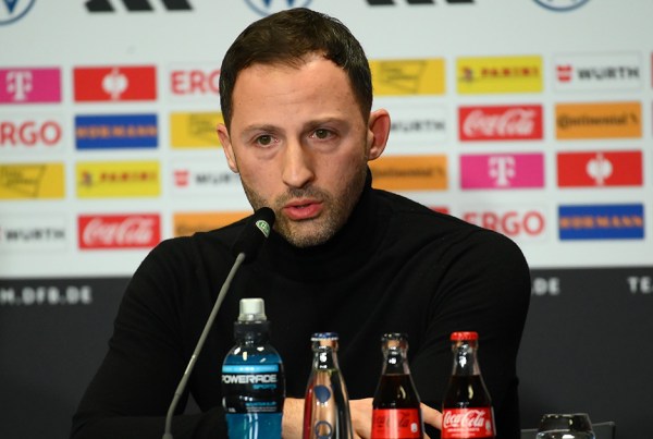Tedesco Bologna allenatore panchina