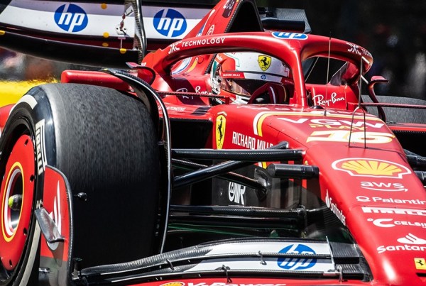 Ferrari SF-26 in pista con aggiornamenti ADUO
