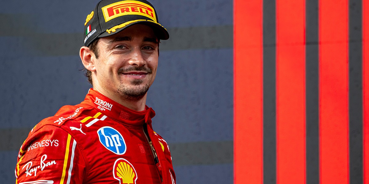 Ferrari trionfa a Silverstone: Leclerc vince, Hamilton sul podio