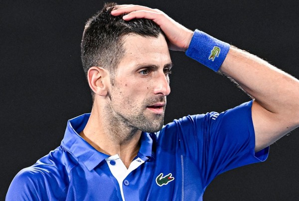 Djokovic fuori US Open 2026, Novak Djokovic in campo durante la sfida contro Mariano Navone a New York.