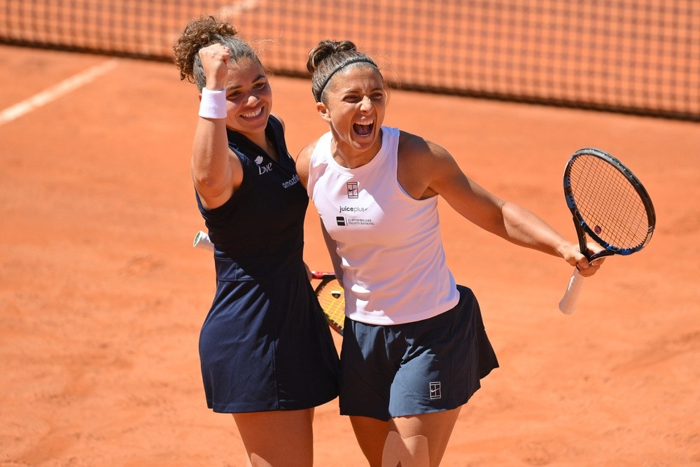 Errani e Paolini a Tokyo: vittoria e corsa alle Finals 12 Errani e Paolini a Tokyo: immagine dedicata alle tenniste italiane nella corsa alle WTA Finals 2026.